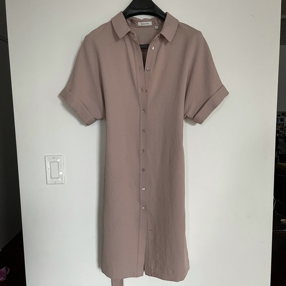 SOLD - ARITZIA- babaton tie up dress - Picture 1 of 4